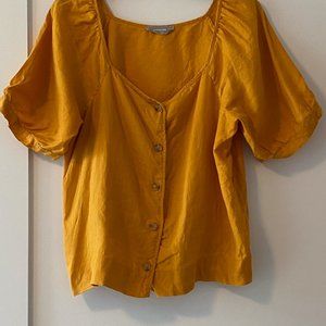 Everlane Linen Puff Sleve Blouse